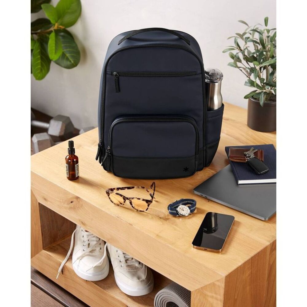 Skip Hop -  Flex Sporty Diaper Bag Backpack Water-Res Blue - Picture 3 of 9